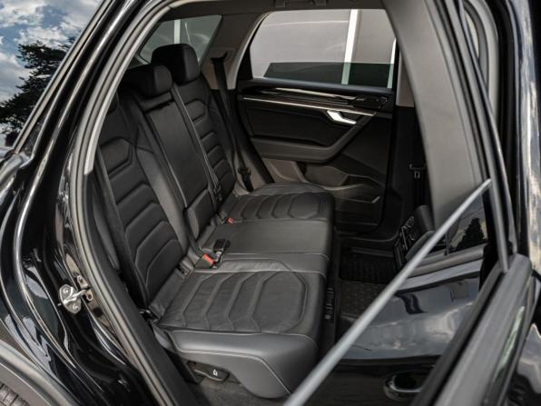 Volkswagen Touareg III с пробегом 2018 года, цена 4 160 000 рублей, 129288 км, внедорожник, Автокод Объявления