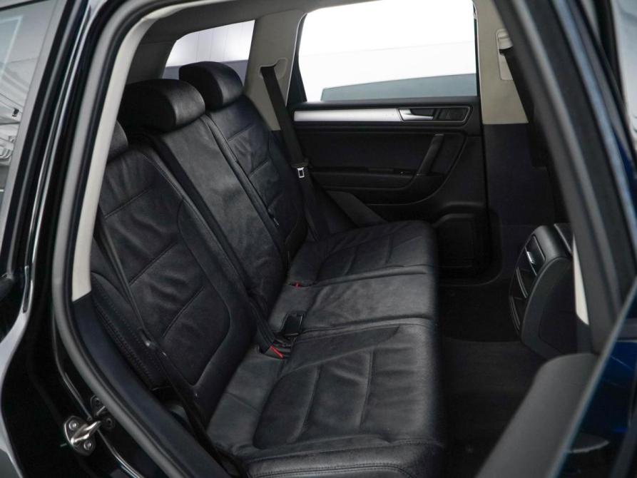 Volkswagen Touareg II Рестайлинг Москва  - изображение 7