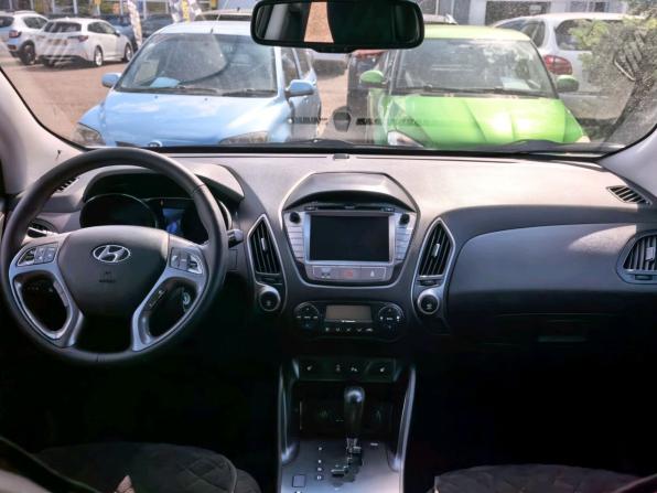 Hyundai ix35 I Рестайлинг с пробегом 2013 года, цена 1 350 000 рублей, 203498 км, внедорожник, Автокод Объявления