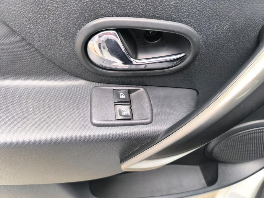 Renault Logan II Сызрань  - изображение 14
