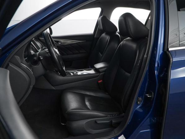Infiniti Q50 I Рестайлинг с пробегом 2017 года, цена 2 549 050 рублей, 102529 км, седан, Автокод Объявления