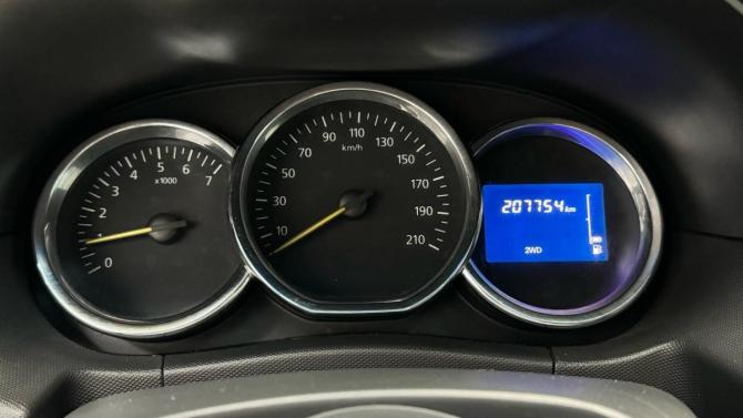 Renault Duster I Рестайлинг с пробегом 2015 года, цена 899 500 рублей, 206552 км, внедорожник, Автокод Объявления