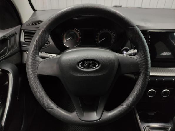 Lada (ВАЗ) Vesta I Рестайлинг (NG) с пробегом 2023 года, цена 1 200 000 рублей, 40296 км, седан, Автокод Объявления