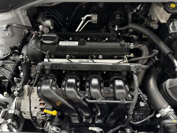 Hyundai Solaris II Рестайлинг с пробегом 2021 года, цена 1 690 000 рублей, 65502 км, седан, Автокод Объявления