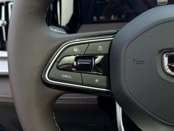 Geely Monjaro I Рестайлинг 2 (China Market) с пробегом 2026 года, цена 4 200 000 рублей, 25 км, внедорожник, Автокод Объявления