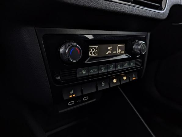 Skoda Rapid II с пробегом 2022 года, цена 1 740 000 рублей, 50751 км, лифтбек, Автокод Объявления
