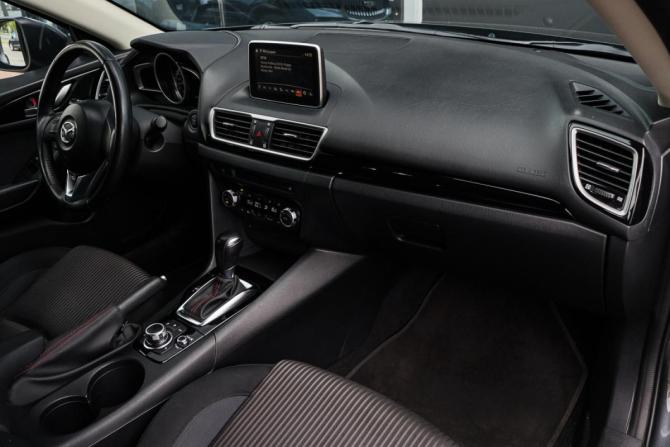 Mazda 3 III (BM) с пробегом 2014 года, цена 1 490 000 рублей, 131000 км, седан, Автокод Объявления