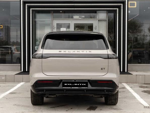 Новый Exeed Exlantix ET 2026 года, цена 5 905 000 рублей, внедорожник, Автокод Объявления
