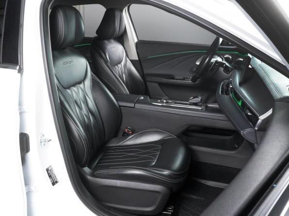 Chery Arrizo 8 с пробегом 2023 года, цена 2 149 000 рублей, 51109 км, седан, Автокод Объявления