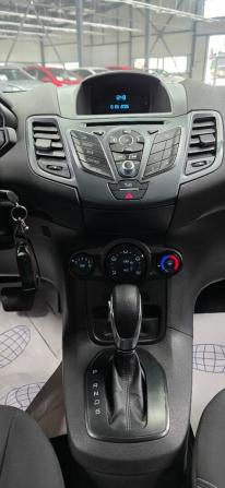 Ford Fiesta Mk6 Рестайлинг с пробегом 2016 года, цена 1 020 000 рублей, 30000 км, хэтчбек, Автокод Объявления