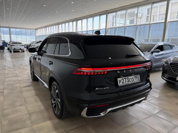 Geely Monjaro I с пробегом 2024 года, цена 3 400 000 рублей, 36000 км, внедорожник, Автокод Объявления