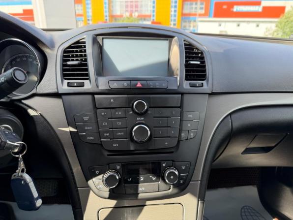 Opel Insignia I с пробегом 2012 года, цена 875 000 рублей, 229333 км, седан, Автокод Объявления