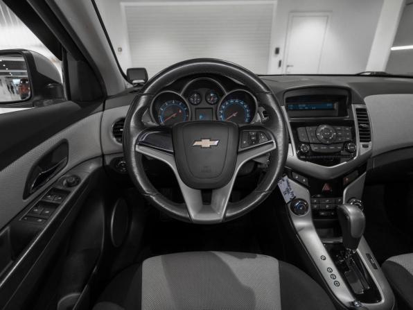 Chevrolet Cruze I Рестайлинг с пробегом 2012 года, цена 645 000 рублей, 172023 км, хэтчбек, Автокод Объявления