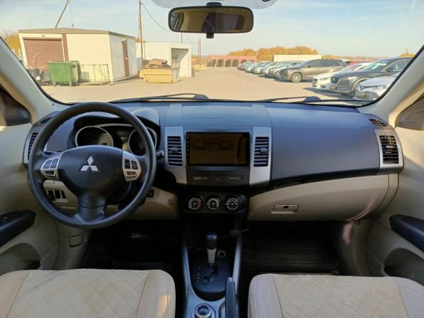 Mitsubishi Outlander II с пробегом 2008 года, цена 918 000 рублей, 205001 км, внедорожник, Автокод Объявления