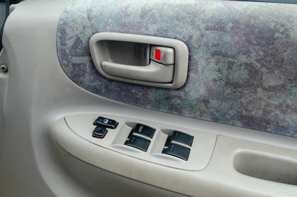 Toyota Corolla Spacio I Курган  - изображение 12