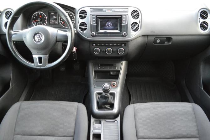 Volkswagen Tiguan I Рестайлинг с пробегом 2015 года, цена 1 350 000 рублей, 133020 км, внедорожник, Автокод Объявления