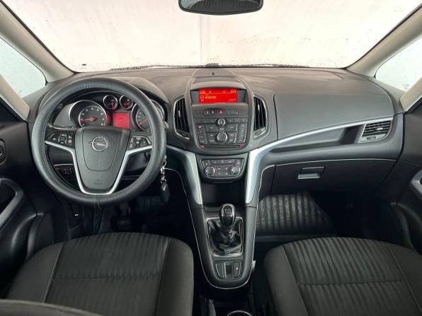 Opel Zafira C с пробегом 2013 года, цена 689 000 рублей, 219500 км, компактвэн, Автокод Объявления
