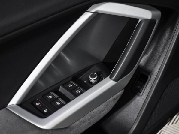 Audi Q3 II (F3) с пробегом 2020 года, цена 3 290 000 рублей, 64000 км, внедорожник, Автокод Объявления