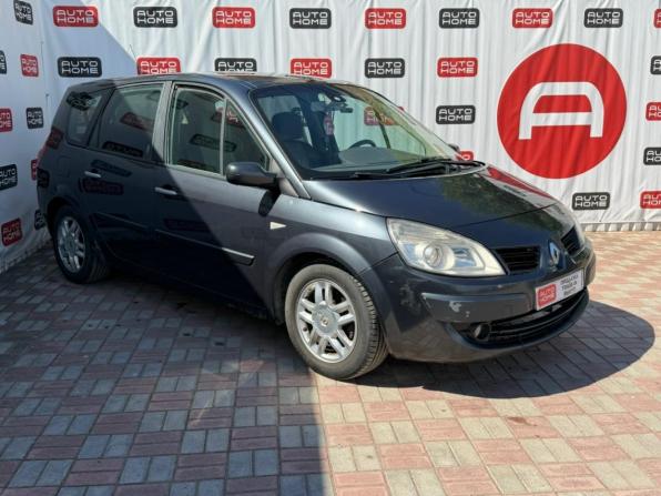 Renault Scenic II Рестайлинг с пробегом 2008 года, цена 534 990 рублей, 235000 км, компактвэн, Автокод Объявления