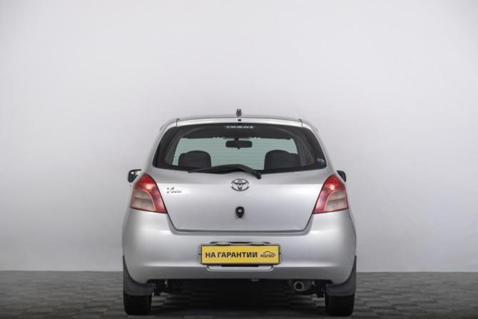 Toyota Vitz II (XP90) с пробегом 2005 года, цена 499 000 рублей, 203000 км, хэтчбек, Автокод Объявления