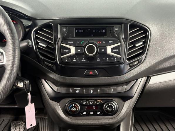Lada (ВАЗ) Vesta I с пробегом 2021 года, цена 1 210 000 рублей, 43485 км, седан, Автокод Объявления