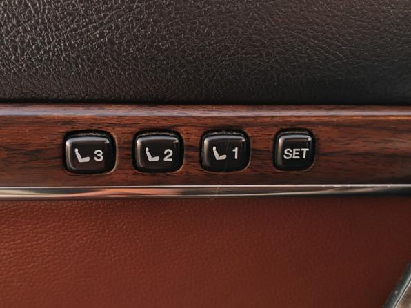 Toyota Land Cruiser 200 Series Рестайлинг 2 с пробегом 2016 года, цена 4 850 000 рублей, 292753 км, внедорожник, Автокод Объявления