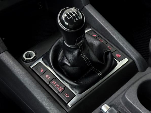 Volkswagen Amarok I с пробегом 2014 года, цена 1 950 000 рублей, 321000 км, offers.body_type.unknown, Автокод Объявления