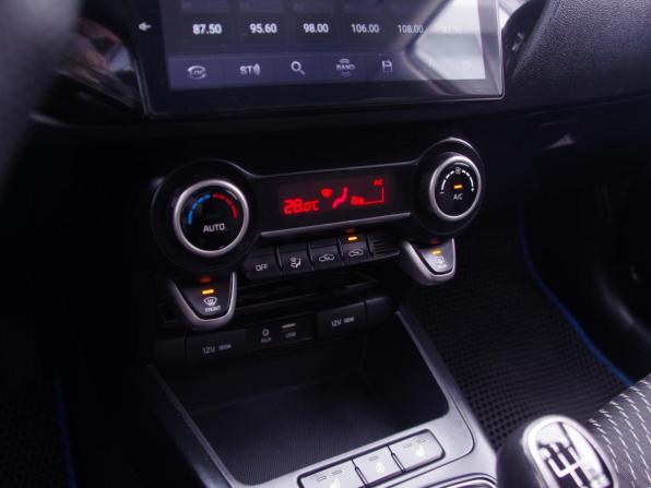 Kia Rio IV с пробегом 2019 года, цена 1 099 000 рублей, 156682 км, седан, Автокод Объявления