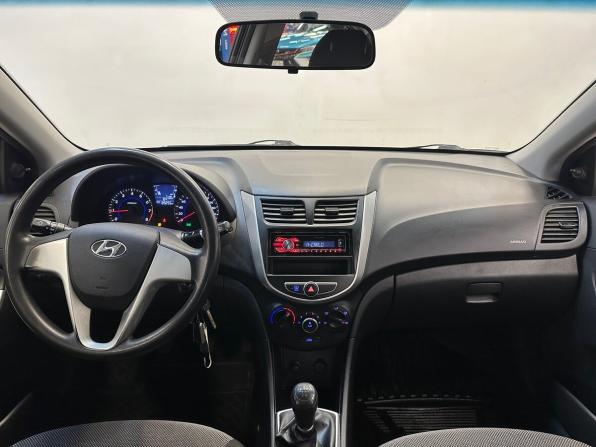 Hyundai Solaris I с пробегом 2012 года, цена 830 000 рублей, 89239 км, седан, Автокод Объявления
