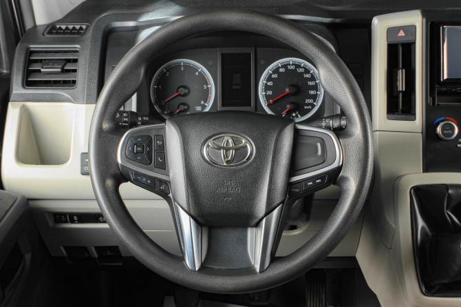 Toyota HiAce H300 с пробегом 2021 года, цена 5 149 000 рублей, 151000 км, минивэн, Автокод Объявления