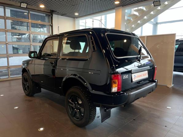Lada (ВАЗ) Niva Legend с пробегом 2025 года, цена 990 000 рублей, 5769 км, внедорожник, Автокод Объявления