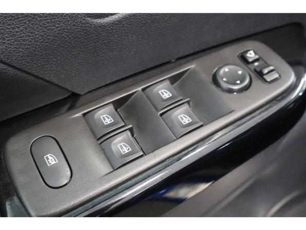 Renault Kaptur I Рестайлинг с пробегом 2020 года, цена 1 771 000 рублей, 43000 км, внедорожник, Автокод Объявления