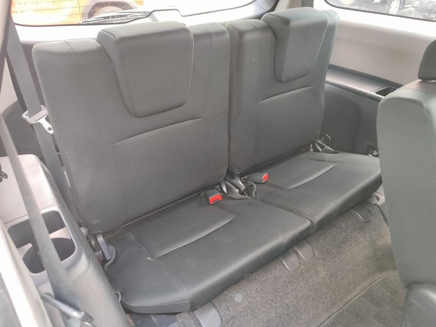 Toyota Wish II Рестайлинг Москва  - изображение 12