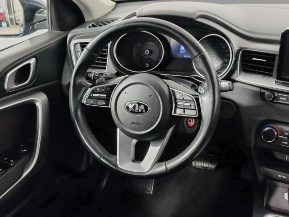 Kia Ceed III с пробегом 2019 года, цена 1 699 000 рублей, 101169 км, хэтчбек, Автокод Объявления