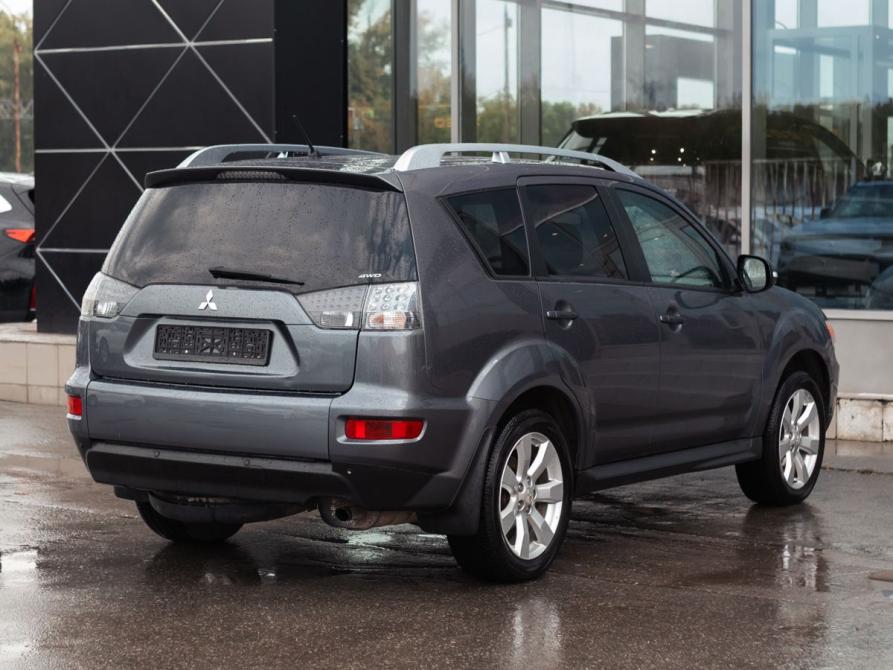 Mitsubishi Outlander II Рестайлинг Новосибирск  - изображение 8