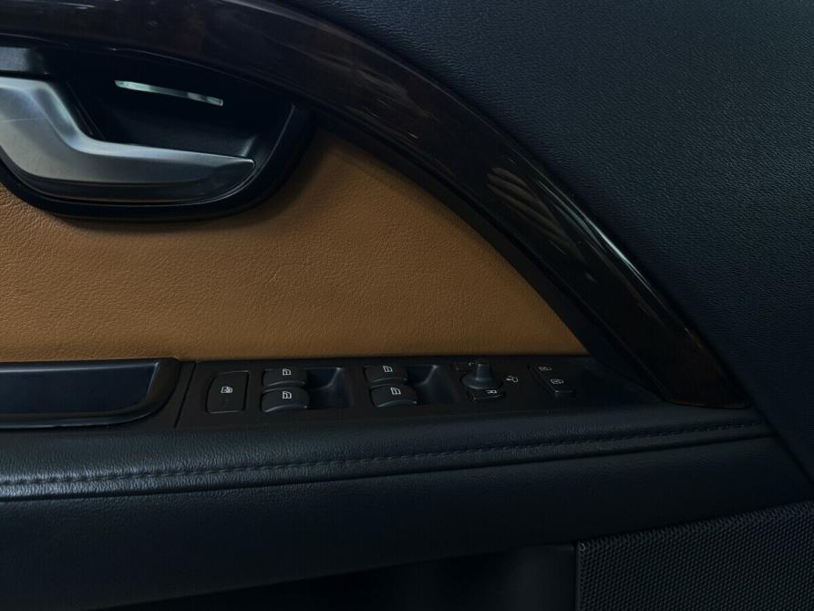 Volvo XC70 II Рестайлинг Москва  - изображение 11