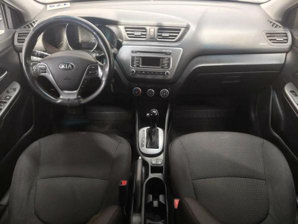 Kia Rio III Рестайлинг с пробегом 2015 года, цена 939 000 рублей, 182140 км, седан, Автокод Объявления