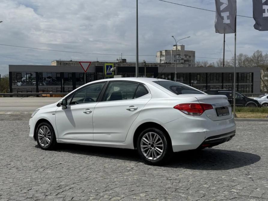 Citroen C4 II Крым  - изображение 7