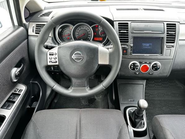 Nissan Tiida I Рестайлинг с пробегом 2012 года, цена 589 000 рублей, 191257 км, хэтчбек, Автокод Объявления