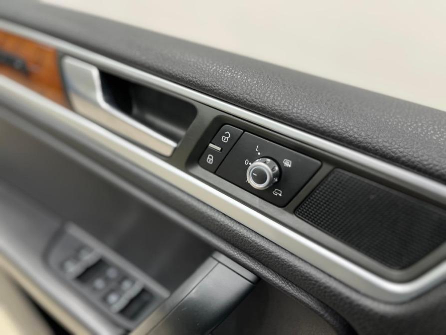 Volkswagen Touareg II Кемерово  - изображение 12
