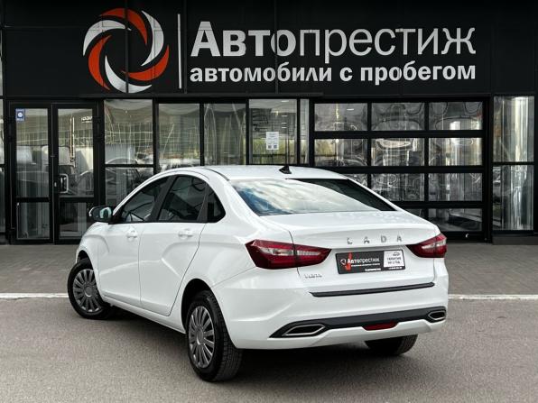 Lada (ВАЗ) Vesta I Рестайлинг (NG) с пробегом 2025 года, цена 1 279 500 рублей, 26758 км, седан, Автокод Объявления