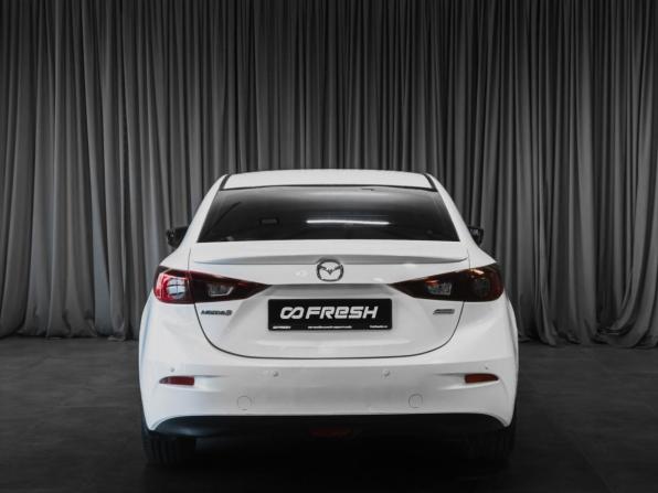 Mazda 3 III (BM) с пробегом 2014 года, цена 1 099 000 рублей, 228391 км, седан, Автокод Объявления