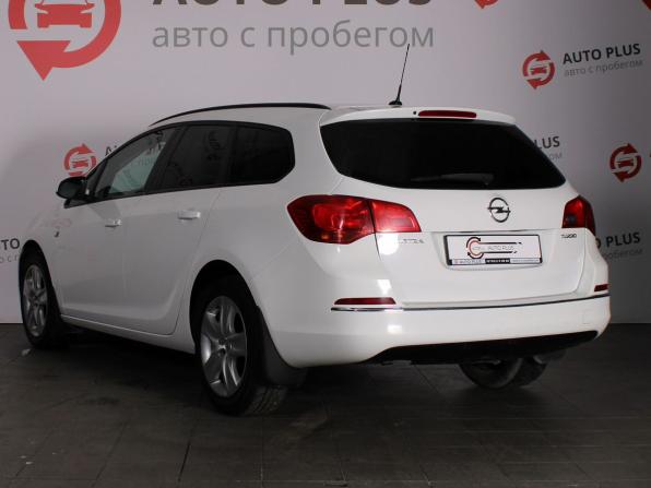 Opel Astra J Рестайлинг с пробегом 2013 года, цена 700 000 рублей, 230663 км, универсал, Автокод Объявления