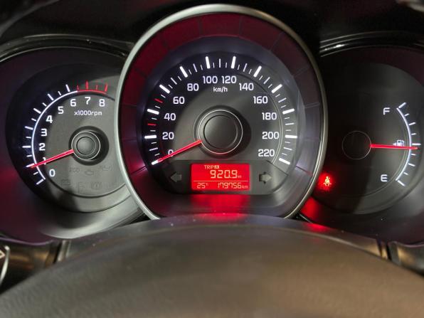 Kia Rio III Рестайлинг с пробегом 2017 года, цена 1 085 000 рублей, 179753 км, седан, Автокод Объявления