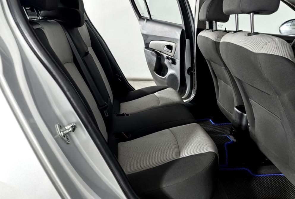 Chevrolet Cruze I Рестайлинг Волгоград  - изображение 17