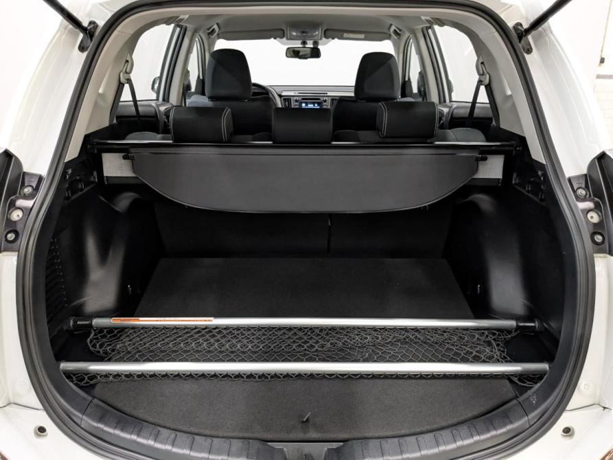 Toyota RAV4 IV (XA40) Рестайлинг Москва  - изображение 10
