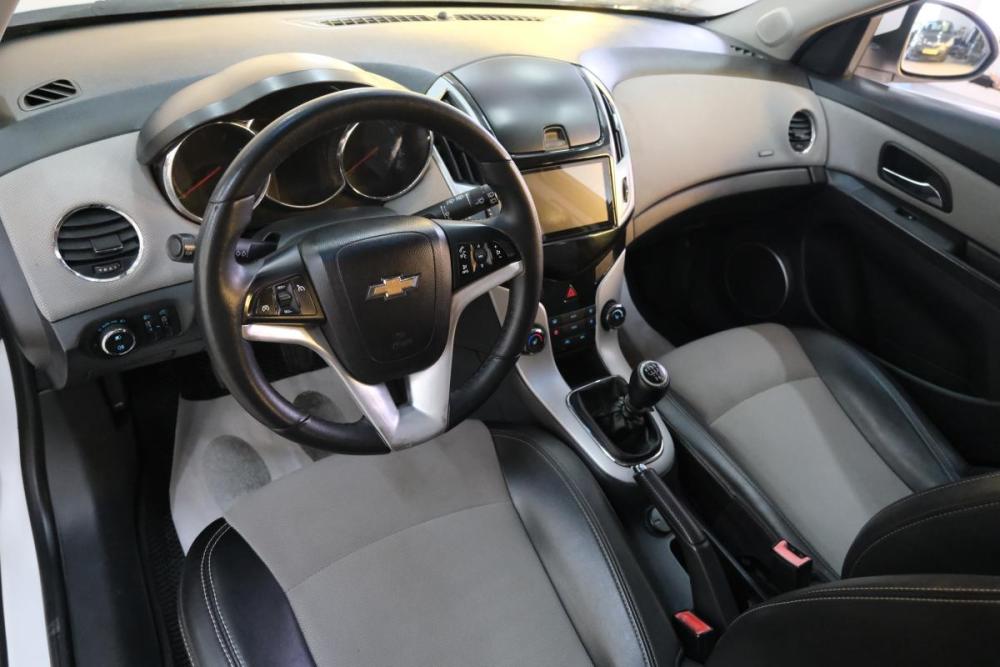 Chevrolet Cruze I Рестайлинг Омск  - изображение 11