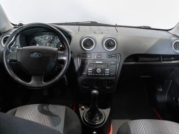 Ford Fusion I Рестайлинг с пробегом 2007 года, цена 475 000 рублей, 174200 км, хэтчбек, Автокод Объявления