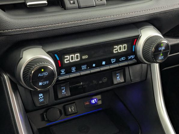 Toyota RAV4 V (XA50) с пробегом 2020 года, цена 3 100 000 рублей, 85381 км, внедорожник, Автокод Объявления