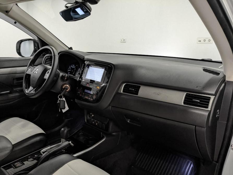 Mitsubishi Outlander III Рестайлинг 2 Москва  - изображение 13